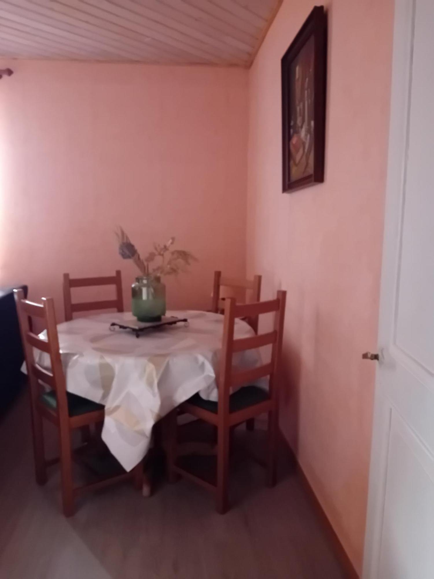 Appartement Spacieux Dans Joli Village Alsacien Châtenois Esterno foto